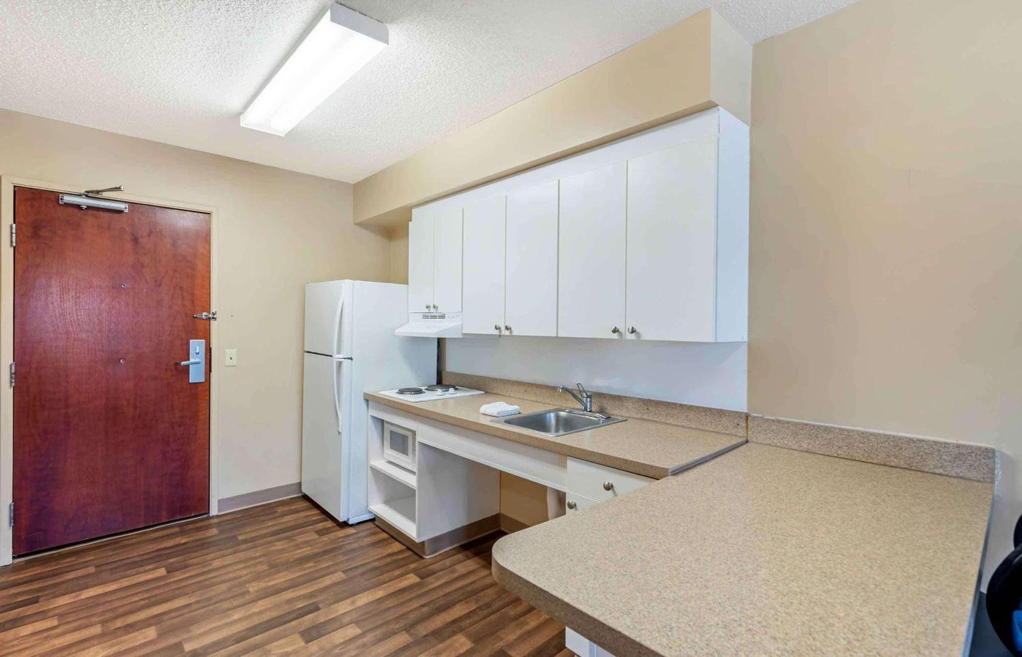 Extended Stay America Select Suites - Chicago - Rolling Meadows Exterior photo